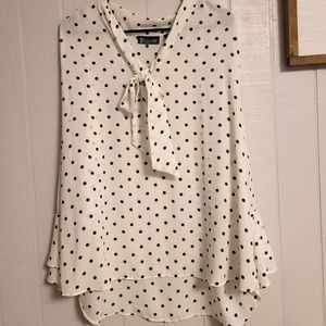Woman's polka dot shirt. Xl. Worn 1 time. This is New York and Company brand.